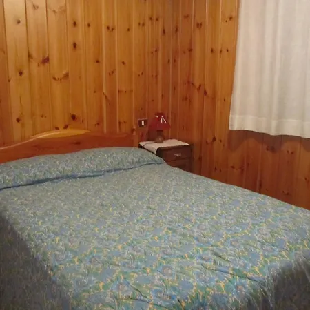 Sarriod De La Tour Apartament